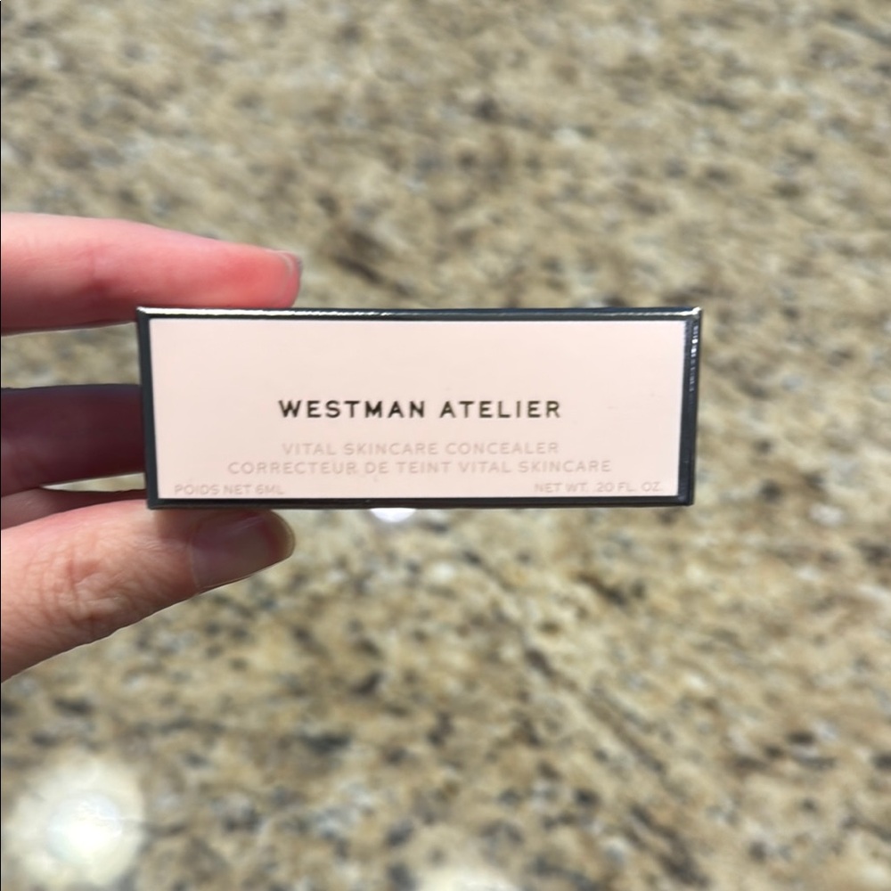 Westman Atelier Concealer in L3